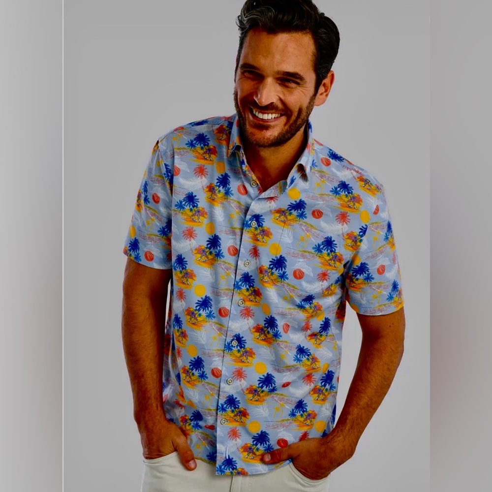 NWT Men’s Johnnie-O Hanging Out Franklin Button Up SS Shirt - Size:L